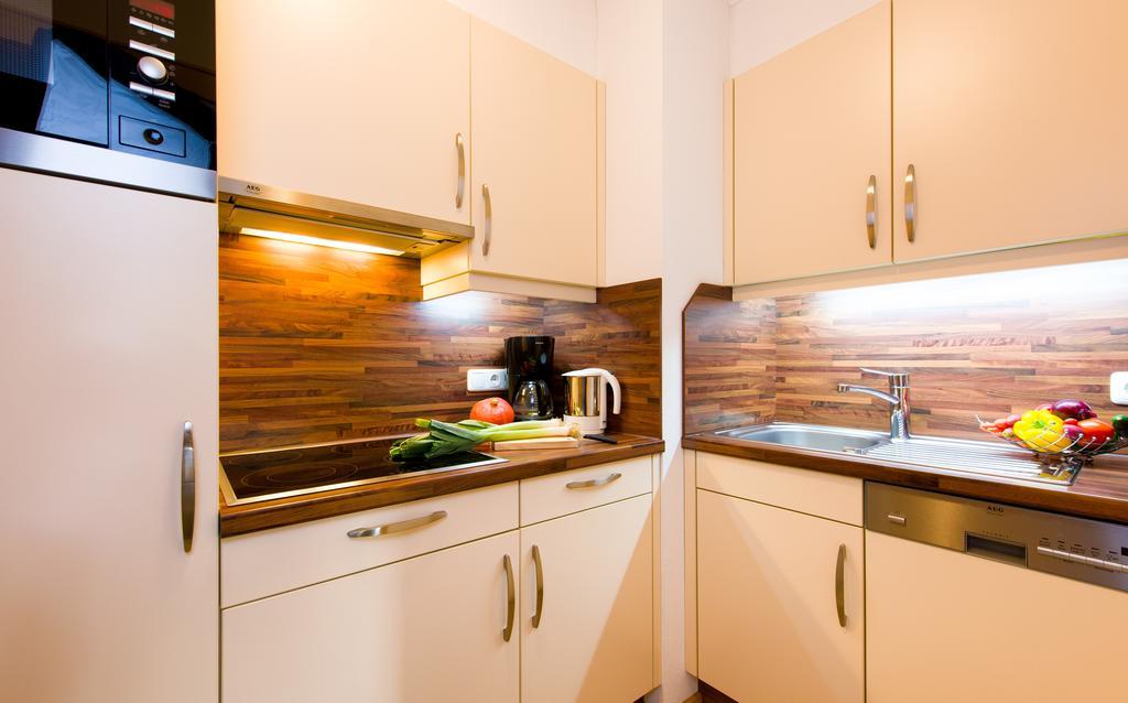 Ferienschloessl Harmonie Hotel Holzgau Ngoại thất bức ảnh