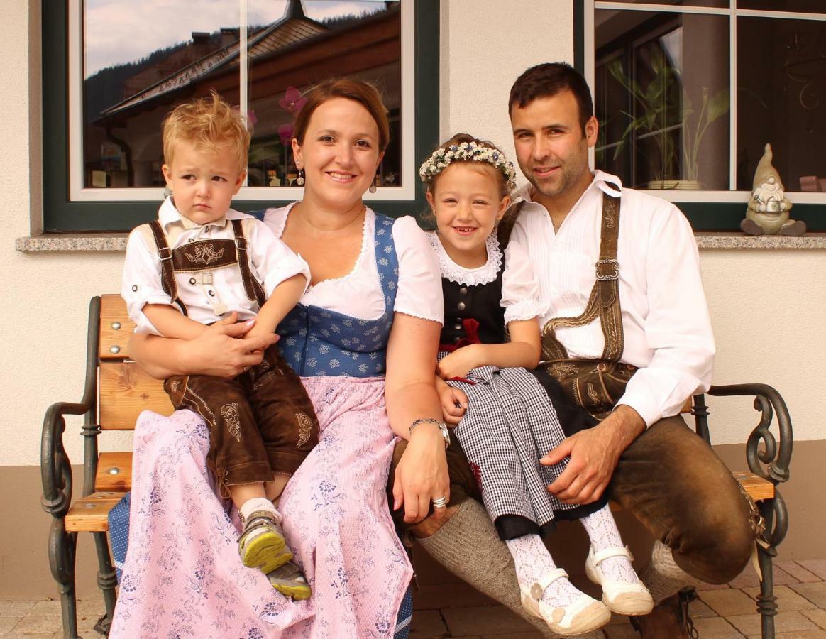 Ferienschloessl Harmonie Hotel Holzgau Ngoại thất bức ảnh
